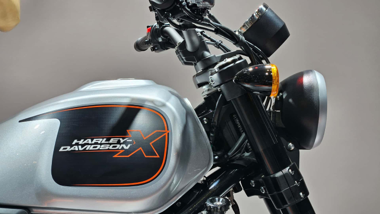 Cận cảnh bộ đôi môtô 2023 Harley-Davidson X350 và X500 - 1