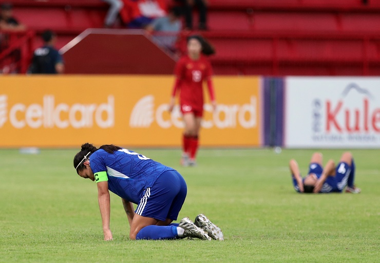 Trận đấu kết thúc với tỉ số chung cuộc 2-1 cho Philippines. Thắng trận nhưng đối thủ của ĐT nữ Việt Nam đổ gục hết xuống sân vận động RSN ở thành phố Phnom Penh.