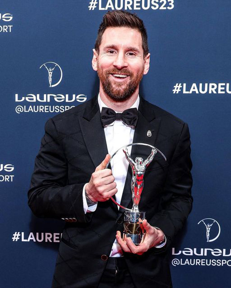 Leo Messi cùng vợ anh, Antonella Roccuzzo&nbsp;sánh vai đi nhận giải thưởng Laureus 2023 ở Paris