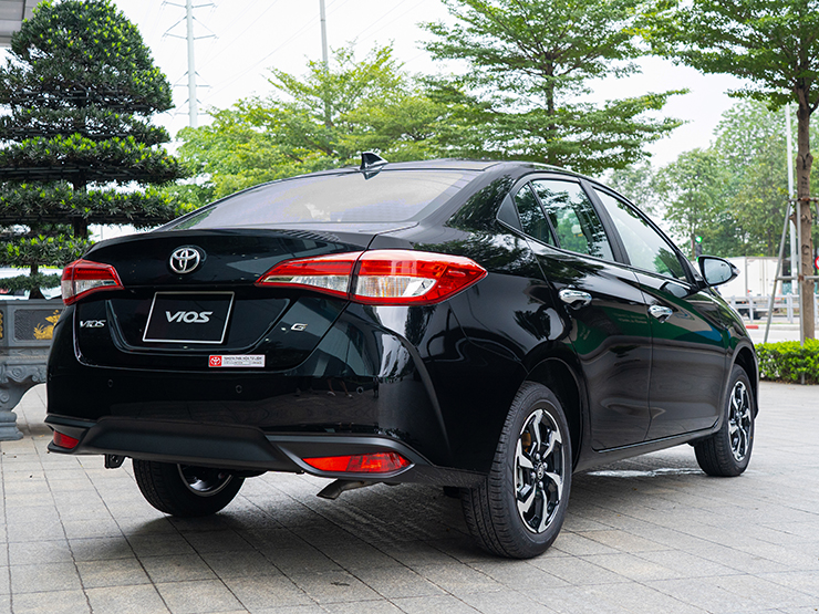 Toyota Vios thế hệ mới xuất hiện tại đại lý, giá dự đoán tăng nhẹ - 2