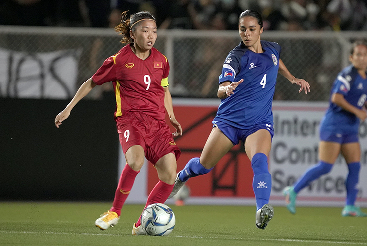 Trực tiếp bóng đá ĐT nữ Việt Nam - Philippines: Huỳnh Như đá chính, Hải Yến dự bị (SEA Games 32) - 1