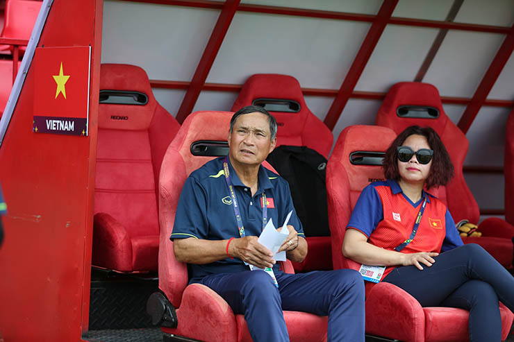 Trực tiếp bóng đá ĐT nữ Việt Nam - Philippines: Hưng phấn đi tìm bàn dẫn trước (SEA Games 32) - 8