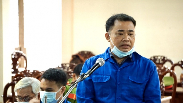 Bị cáo chi 20 tỉ điều chuyển ông Đinh Văn Nơi bị phạt 11 năm tù - 1