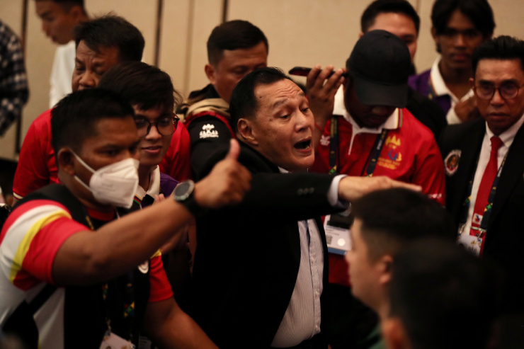 Náo loạn võ đài Pencak Silat: Đội Indonesia khiếu nại, gây gổ với tuyển Việt Nam - 1