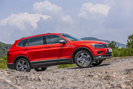 Volkswagen Tiguan giảm giá hơn 300 triệu đồng tại một số đại lý