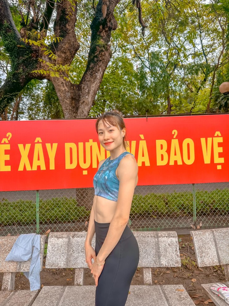 Mỹ Tiên xinh đẹp như hotgirl chạy giành HCV SEA Games, cơ bụng &#34;6 múi&#34; ấn tượng - 5