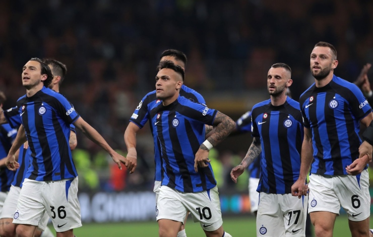 Rực lửa derby AC Milan - Inter bán kết Cúp C1: Hàng công 71 tuổi ghi dấu ấn - 11