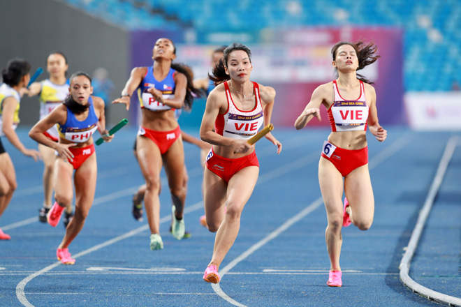 Trực tiếp SEA Games đoàn Việt Nam ngày 12/5: Vỡ òa Nguyễn Thị Oanh, môn lặn liên tiếp lập công - 11