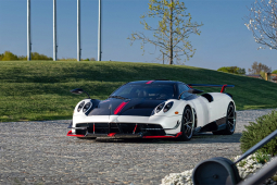 Siêu phẩm triệu đô Pagani Huayra BC ngầu hơn trong gối nâng cấp mới