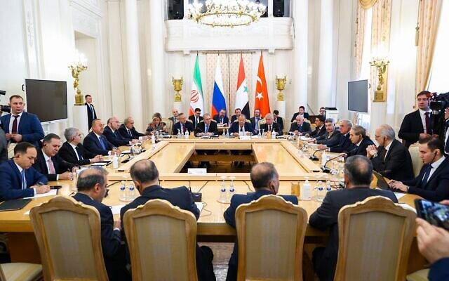 Các phái đoàn ngoại giao Nga, Syria, Thổ Nhĩ Kỳ và Iran gặp nhau tại Moscow (Nga) vào ngày 10-5. Ảnh: AP