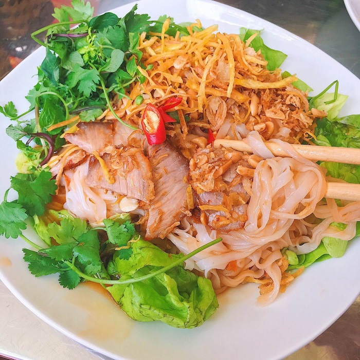 Phở chua là món đặc sản Hà Giang mang tên gọi khá lạ tai (Ảnh:St)