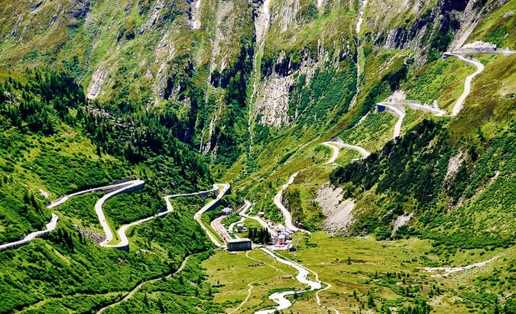 Khám phá đèo Furka - cung đường đẹp nhất dãy núi Alps - 2
