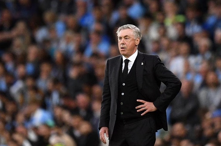 HLV Ancelotti thừa nhận Man City xứng đáng đi tiếp