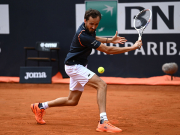 Thể thao - Video tennis Hanfmann - Medvedev: Khuất phục &quot;ngựa ô&quot;, lần đầu ngọt ngào (Rome Open)