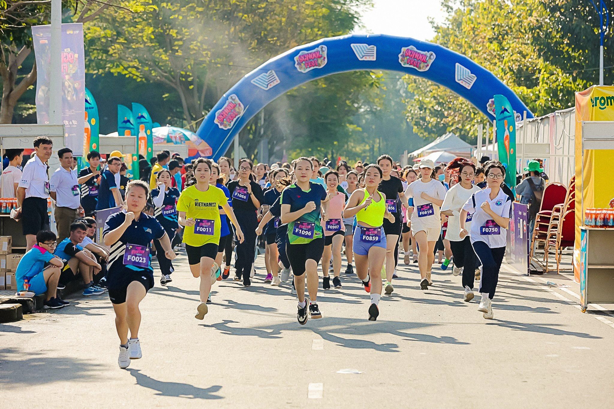 School Fest lần đầu tiên đem đến lễ hội Carnival ‘đốt cháy’ mùa hè cùng sinh viên - 2