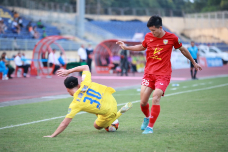 Trực tiếp bóng đá SLNA - Hồng Lĩnh Hà Tĩnh: Hấp dẫn đến phút cuối (V-League) (Hết giờ)