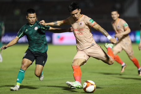 Video bóng đá TP HCM - CAHN: "Cơn mưa" bàn thắng, Văn Thanh tỏa sáng (V-League)
