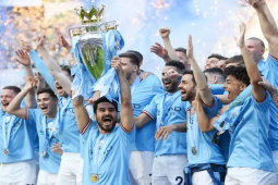 Nóng rực vòng 37 Ngoại hạng Anh: “Vua” Man City mở tiệc, MU sắp có vé Cúp C1