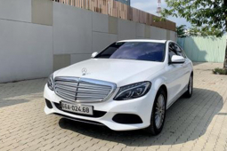 Nhân viên Đăng kiểm từ chối đăng kiểm xe Mercedes-Benz C250 Exclusive với lý do bất ngờ