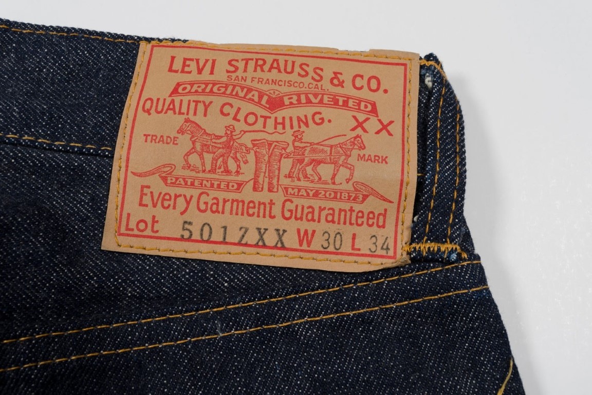 Khám phá Levi&#39;s 501, chiếc quần jean xanh đầu tiên trên thế giới - 1