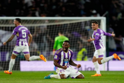 Video bóng đá Real Valladolid - Barcelona: Đội Ro ”béo” giật lấy sự sống (La Liga)