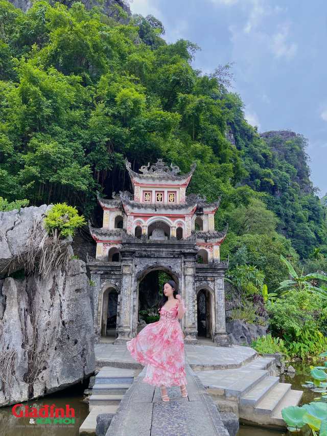 Ninh Bình nổi tiếng với những điểm check in mang vẻ đẹp cổ kính