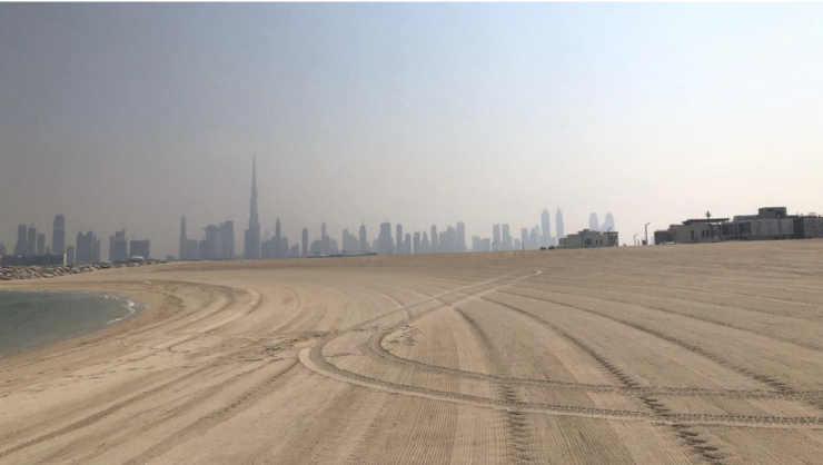 Bãi cát trống ở Dubai được bán với giá kỷ lục gần 800 tỷ đồng - 1
