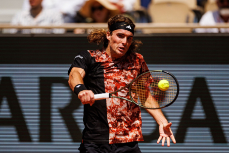 Video tennis Tsitsipas - Vesely: Ra quân vất vả, tie-break ấn định (Roland Garros)