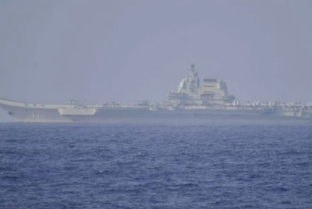 Trung Quốc điều nhóm tàu sân bay qua eo biển Đài Loan