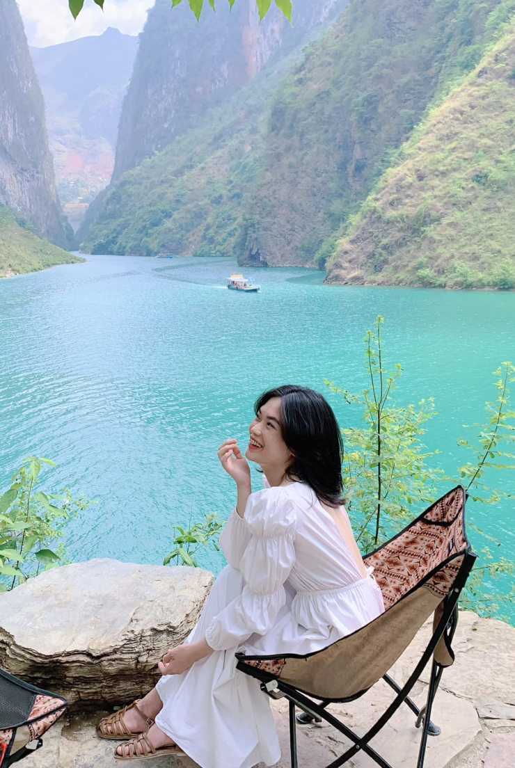 Hai cô nàng 9X khám phá ‘mùa xanh’ ở Hà Giang - 3