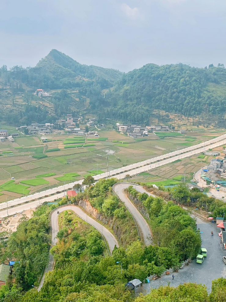 Hai cô nàng 9X khám phá ‘mùa xanh’ ở Hà Giang - 14