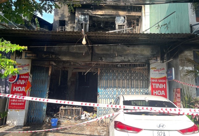 Hỏa hoạn 2 người tử vong: Ám ảnh tiếng kêu cứu trong ngôi nhà bị cháy - 7