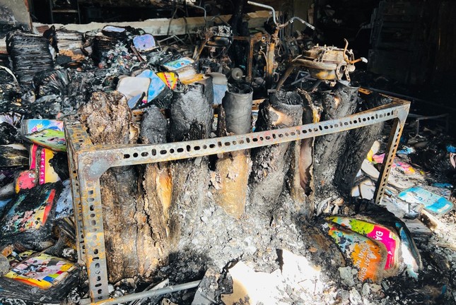 Hỏa hoạn 2 người tử vong: Ám ảnh tiếng kêu cứu trong ngôi nhà bị cháy - 3