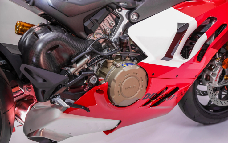 2023 Ducati Panigale V4R về Đông Nam Á, giá hơn 2,3 tỷ đồng - 6