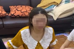 Tạm giữ bảo mẫu bạo hành bé gái 1 tháng tuổi ở Hà Nội