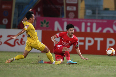 HLV Huy Hoàng & SLNA 3 trận không thắng: Trận thua khiến CĐV đau lòng
