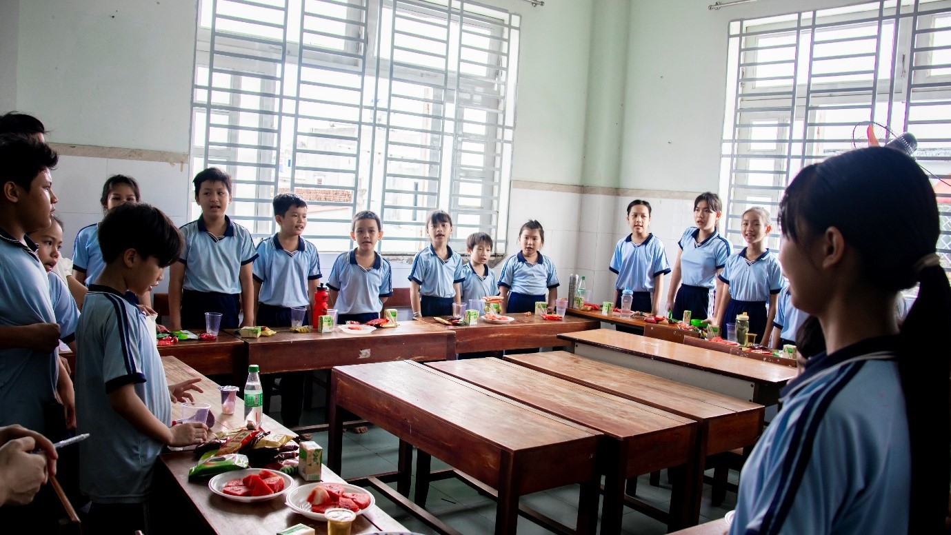 Hyundai Ngọc An trao tặng thiết bị giáo dục cho hơn 200 em nhỏ tại Trường tình thương Ái Linh - 4