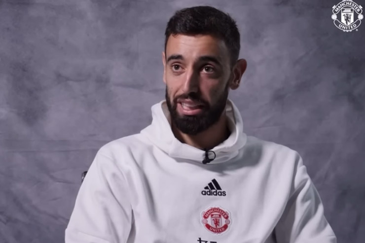 Tiền vệ Bruno Fernandes tiết lộ đội mình quyết thắng Man City để vô địch FA Cup và phá tan giấc mộng ăn ba của đối thủ hàng xóm