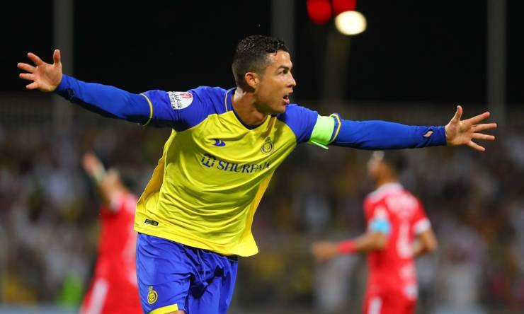 Ronaldo xác nhận ở lại Al Nassr