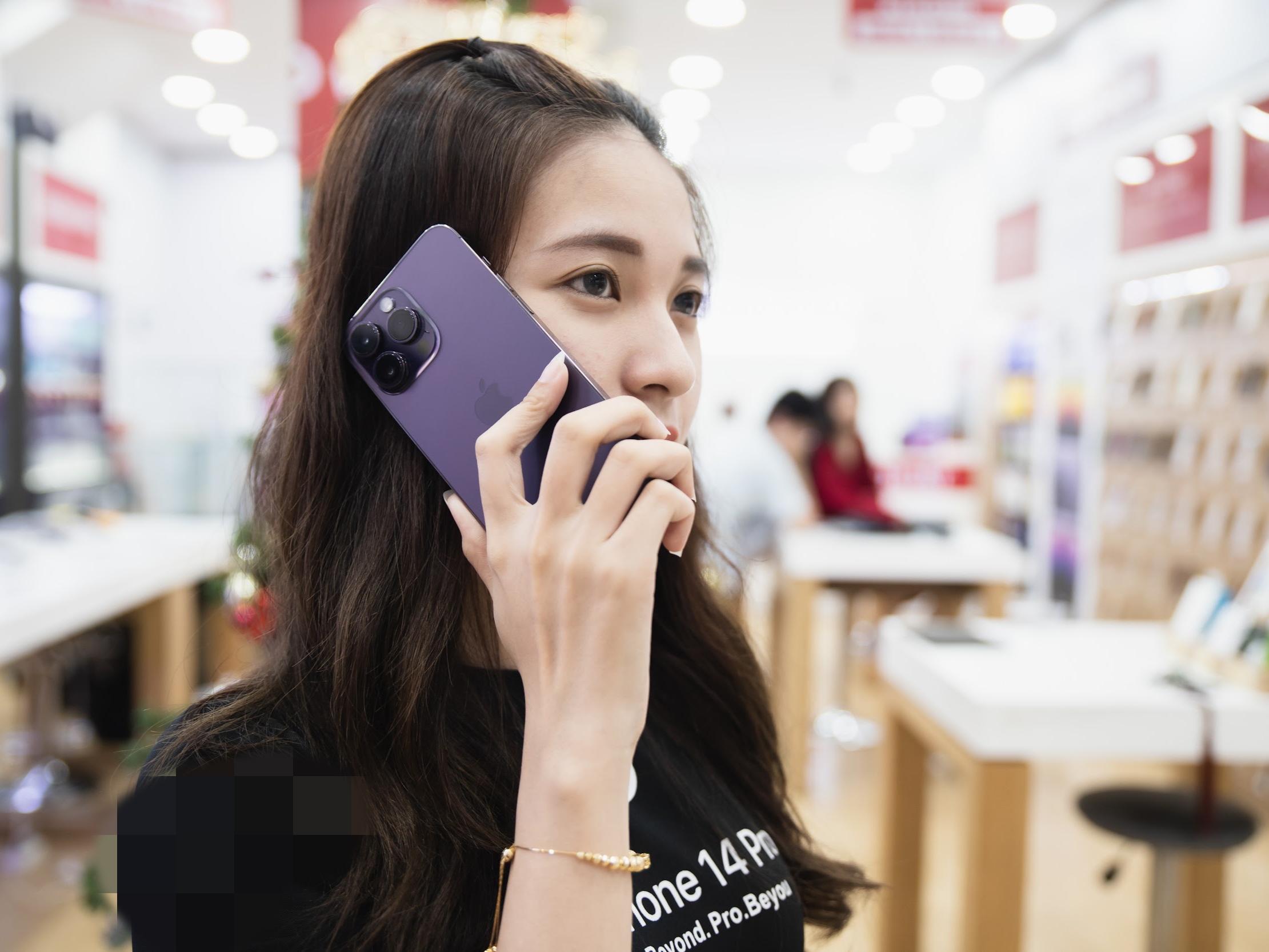 Sau 1 tháng "đại chiến", giá iPhone tại Việt Nam giờ ra sao? - 1