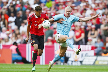 Video bóng đá Man City - MU: Rượt đuổi 3 bàn, đăng quang kịch tính (FA Cup)