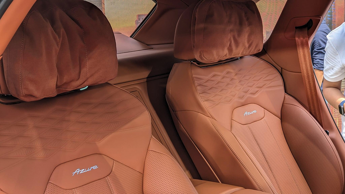 Bentley Bentayga phiên bản trục cơ sở kéo dài ra mắt khách hàng Việt, giá bán từ 21 tỷ đồng - 11