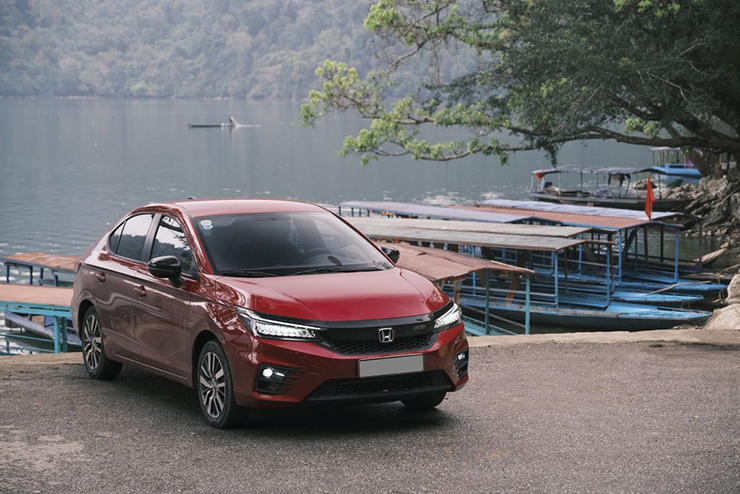 Giá xe Honda City niêm yết và lăn bánh tháng 6/2023 - 1