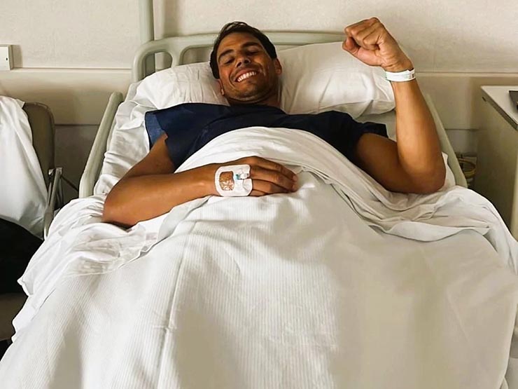 Nadal sau buổi phẫu thuật