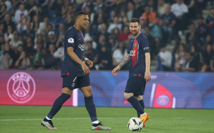 PSG đã thua ngược Clermont Foot 2-3 trong trận chia tay Messi