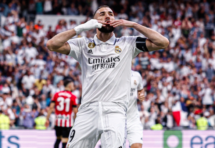 Benzema lập công trong trận cuối khoác áo Real