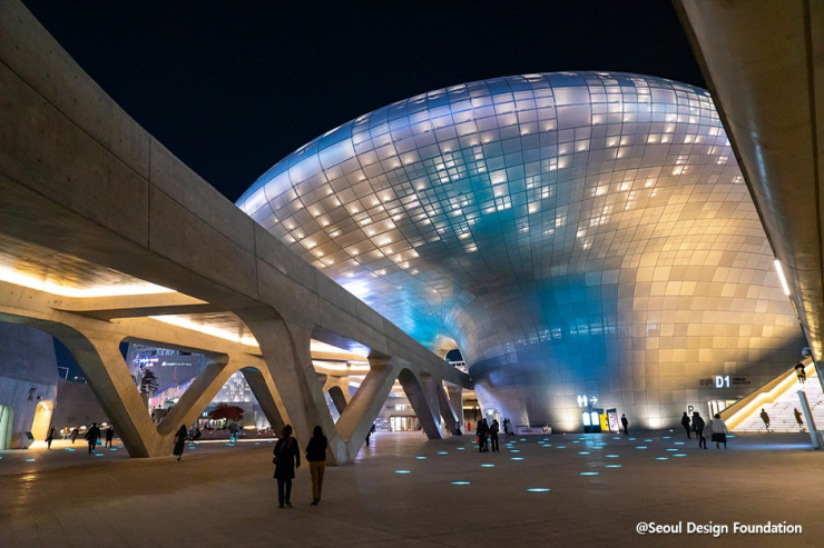 Dongdaemun Design Plaza.