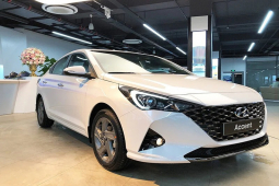 Giá xe Hyundai Accent lăn bánh tháng 6/2023, ưu đãi 50% LPTB