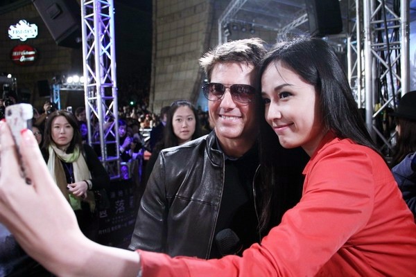 Người đẹp từng phỏng vấn Tom Cruise vào 10 năm trước