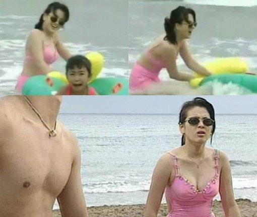 Cảnh mặc bikini của Song Hye Kyo năm 17 tuổi.